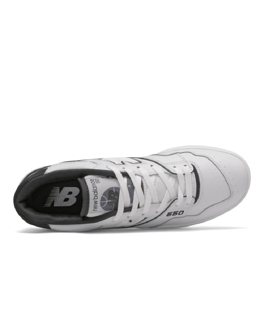 New Balance Mens 550 Sneakers